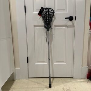 The STX Fortress 300™ girl's lacrosse stick